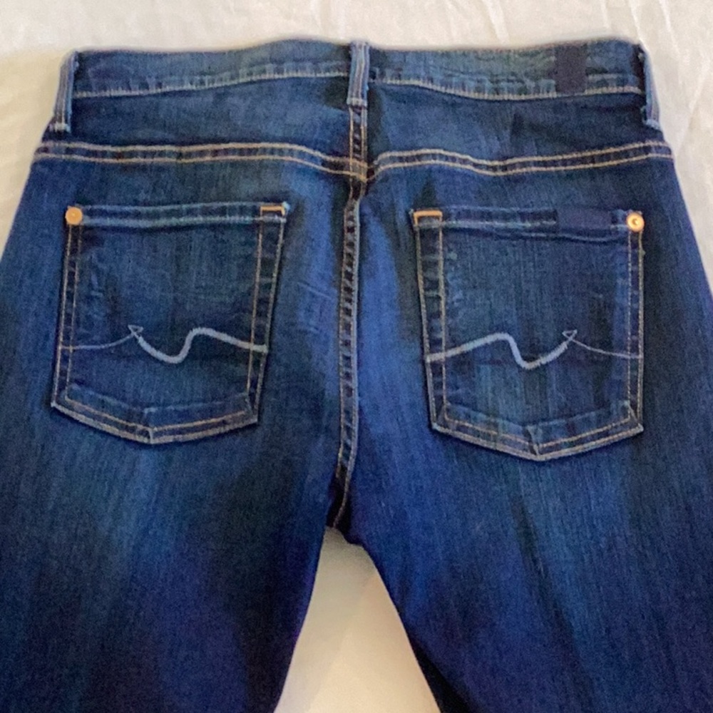 7 For All Mankind High Rise - Picture 2 of 5